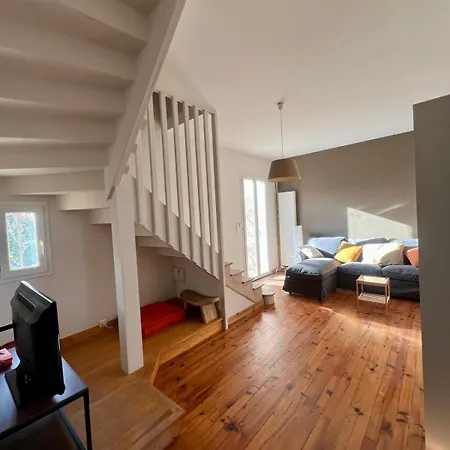 Hébergement de vacances Spacious House For 8 People Clermont-Ferrand