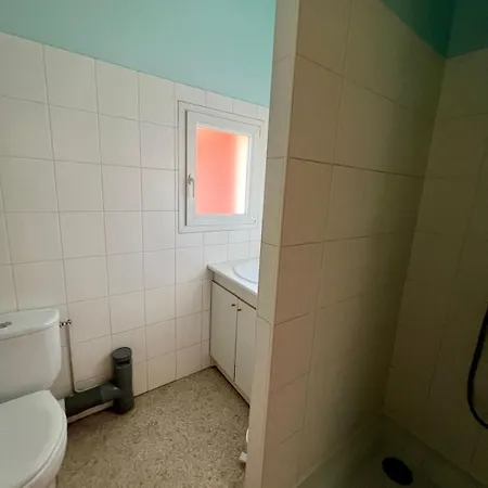 Spacious House For 8 People クレルモン・フェラン